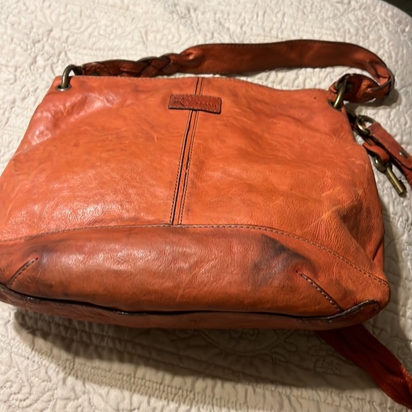 Fossil Vintage Leather Bag - Picture 10 of 10